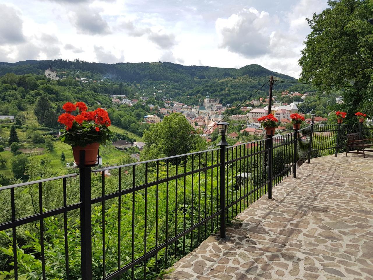 Penzion Na Kopci Banska Stiavnica Exterior foto